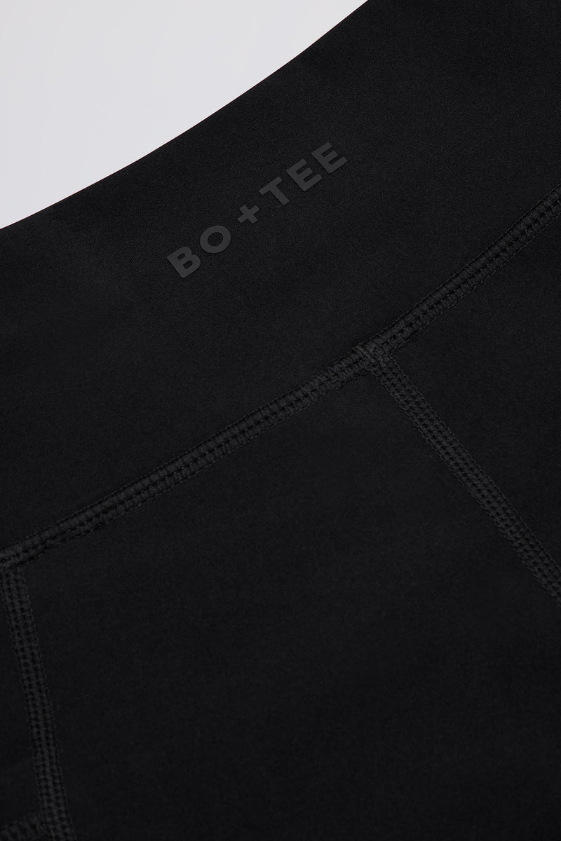 Soft Active Crossover Pocket Shorts in Black