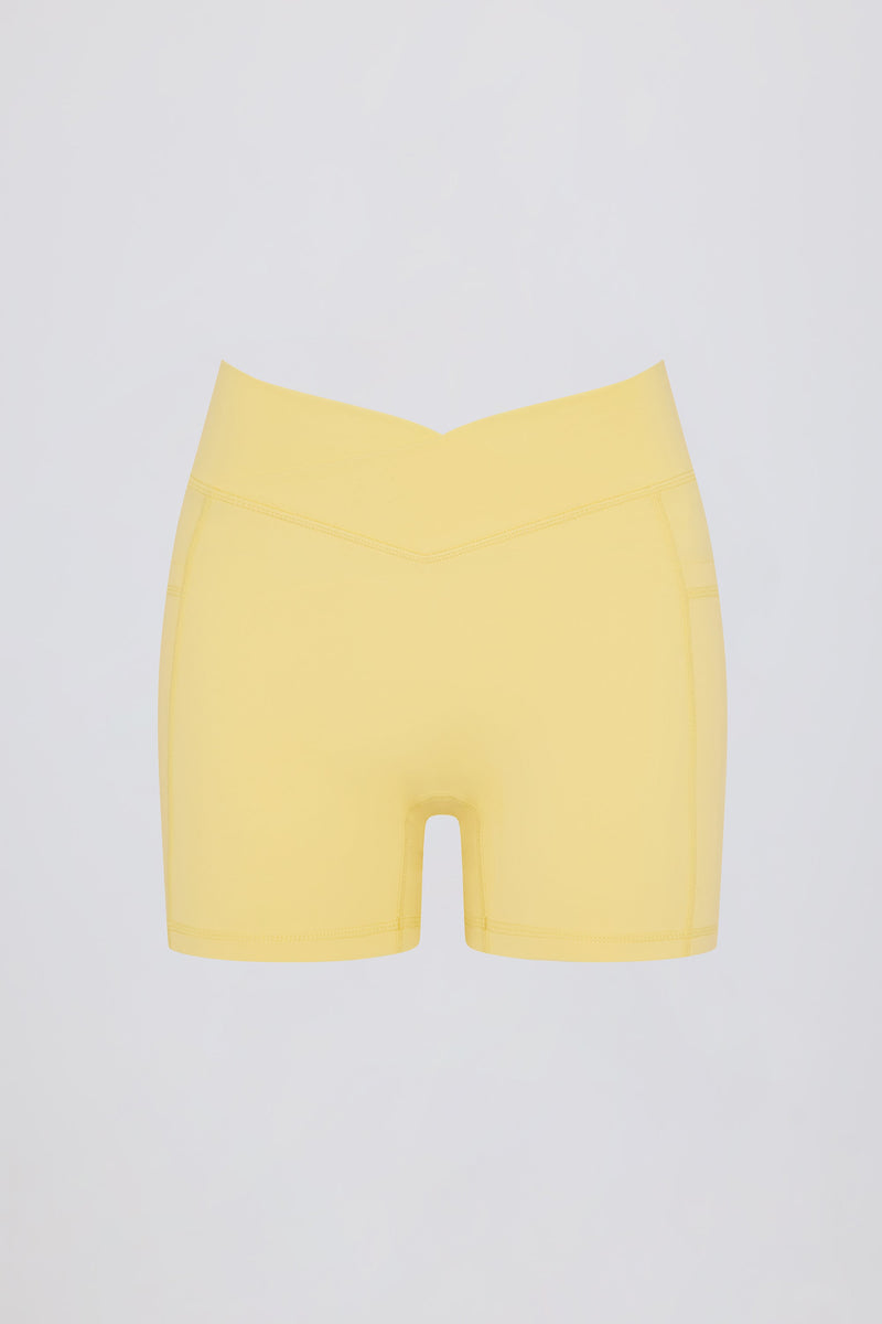 Soft Active Crossover Pocket Shorts in Lemon